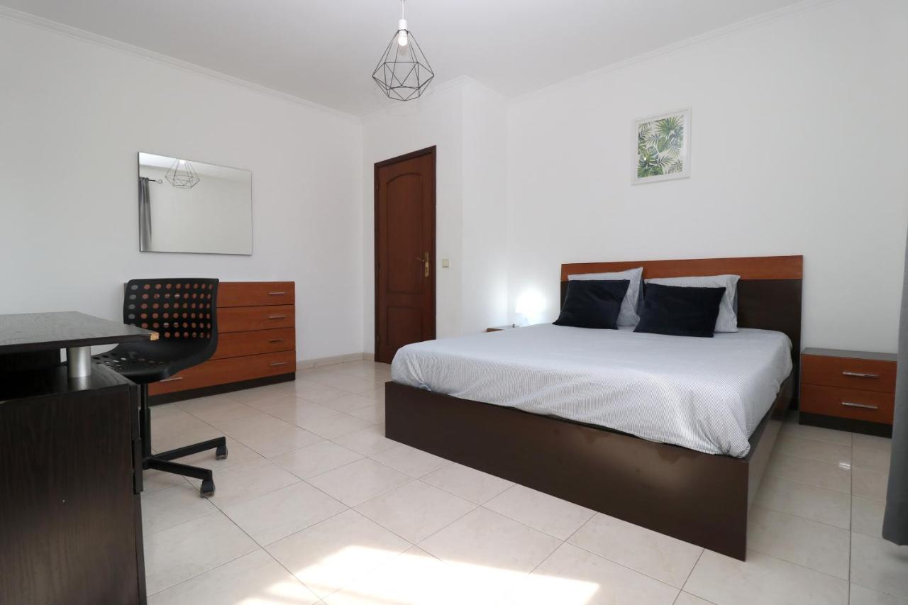 Charming Private Rooms In An Apartment A2 Penha - Distrikt Faro Exterior foto